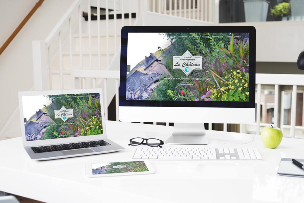 Logo, dépliant et site Le Château d’Entraygues